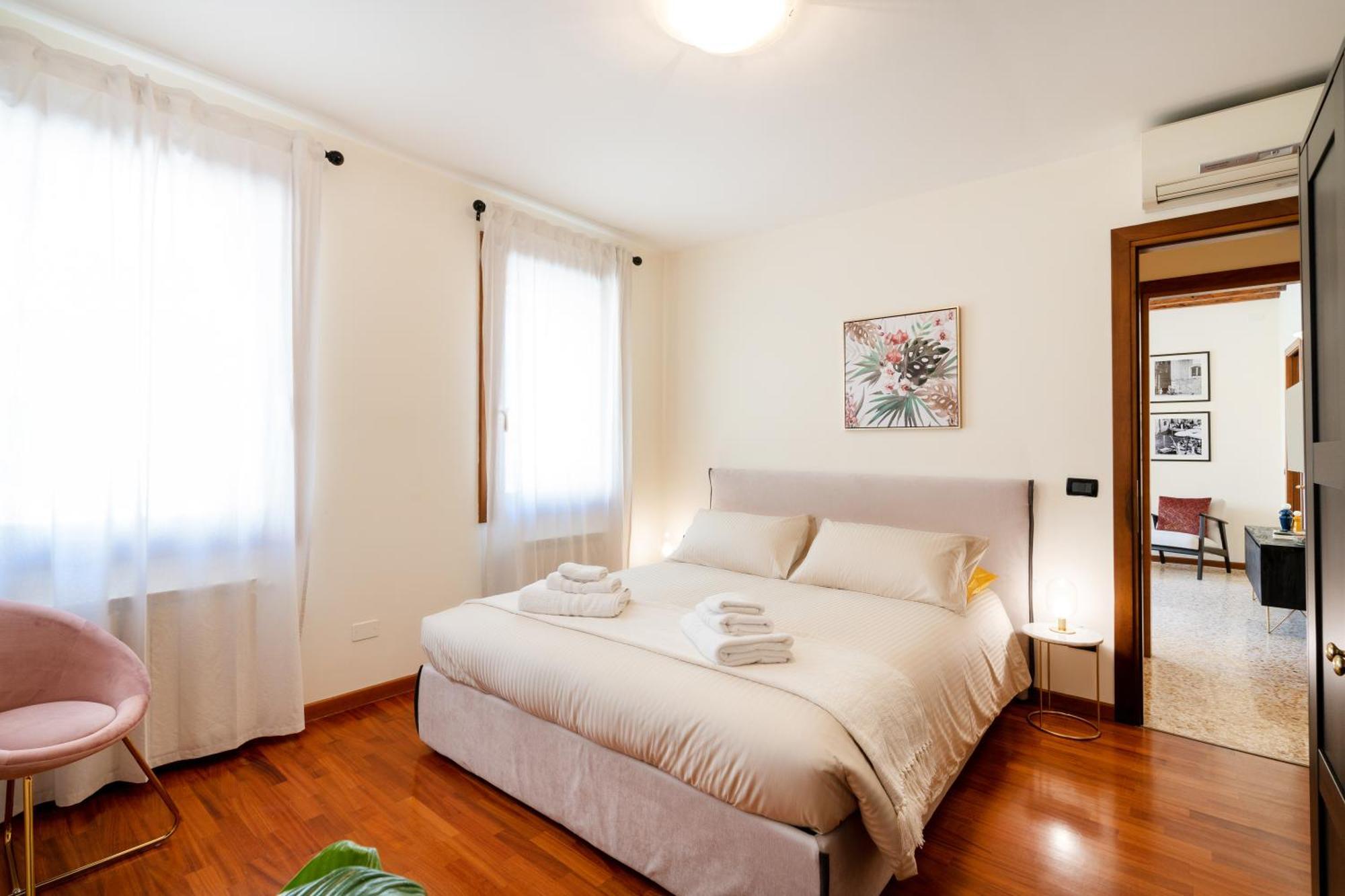 Elegante E Luminoso, Spazio Esterno Privato Venecia Exterior foto
